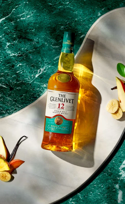 WHISKY GLENLIVET 12YO 0,7L + SZKLANKI