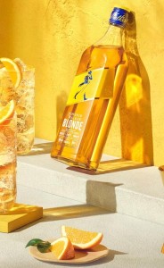 WHISKY JOHNNIE WALKER BLONDE 0,7L 40%