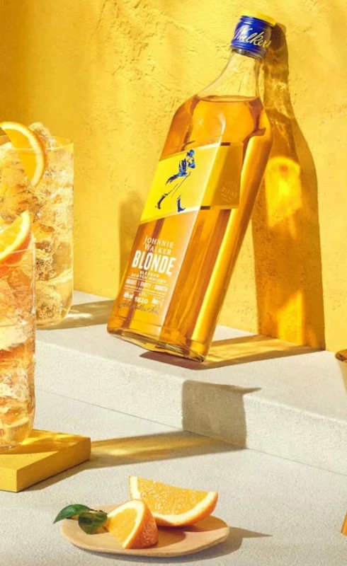 WHISKY JOHNNIE WALKER BLONDE 0,7L 40%