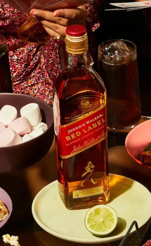 WHISKY JOHNNIE WALKER RED LABEL 0,5L 40%
