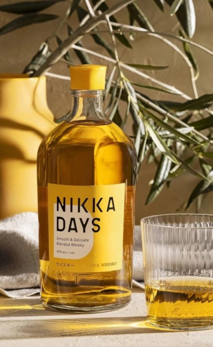 WHISKY NIKKA DAYS 0,7L