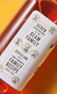 Butelka amerykańskiego borubonu Jim Beam, o pojemności 700ml i objętości alkoholu 40%