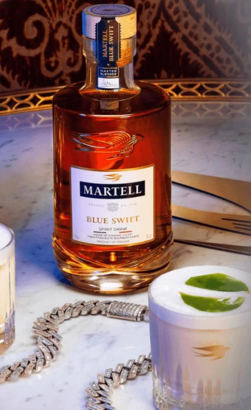 COGNAC MARTELL BLUE SWIFT 0,7L 40%