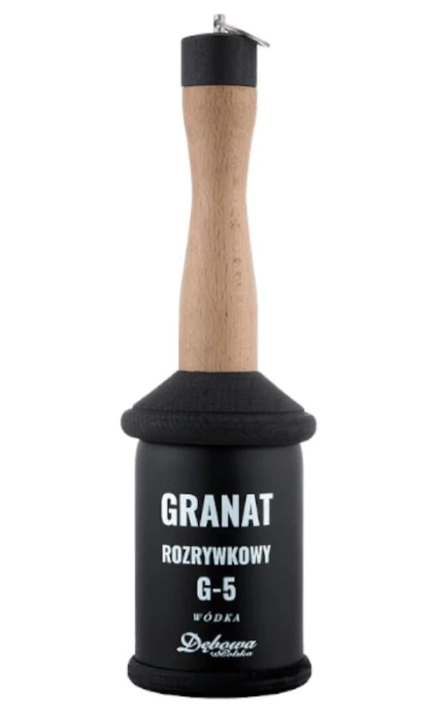 WÓDKA DĘBOWA GRANAT ROZRYWKOWY 0,5L 40%