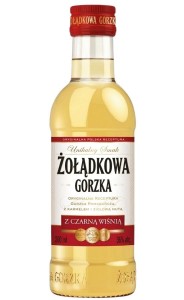 WÓDKA ŻOŁĄDKOWA CZARNA Z WIŚNIĄ 0,2L