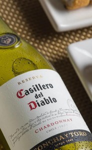 WINO CASILLERO DEL DIABLO CHARDONNAY BIAŁE WYTRAWNE 750ML
