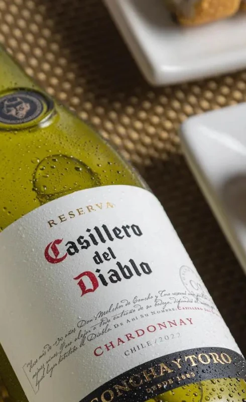 WINO CASILLERO DEL DIABLO CHARDONNAY BIAŁE WYTRAWNE 750ML