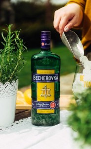WÓDKA BECHEROVKA 0,7L 38%