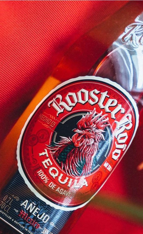 TEQUILA ROOSTER ROJO ANEJO SMOKED 0,7L