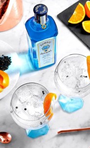 GIN BOMBAY SAPPHIRE 0,7L 40% + KIELISZEK