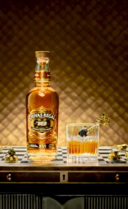 WHISKY CHIVAS REGAL 16YO 0,7L 40%