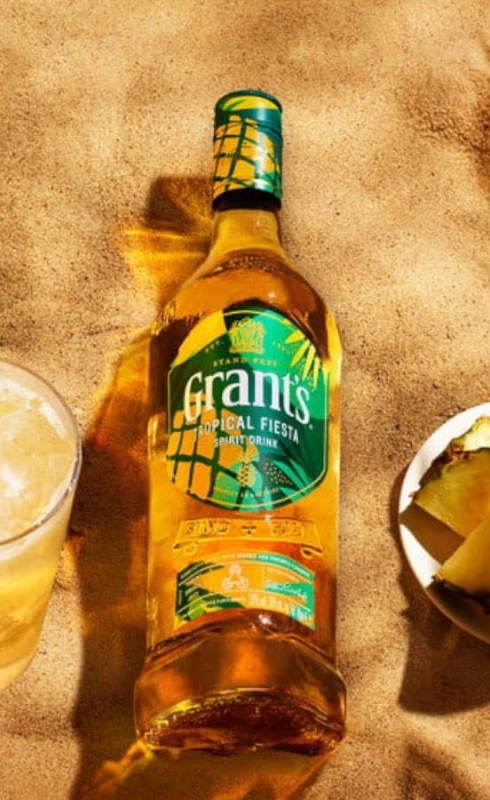 TROPICAL_03 (Copy).jpg