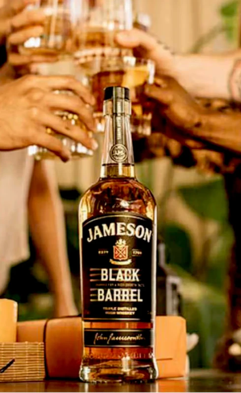 Jameson_Black_Barrel_700ml