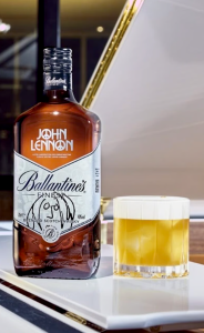 Szkocka_Whisky_Blended_Ballantines_Edycja_Limitowana_John_Lennon_700ml_40%