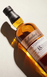 Szkocka_whisky_blended_Ballantines_Miltonduff_15YO_07L_700ml_40%